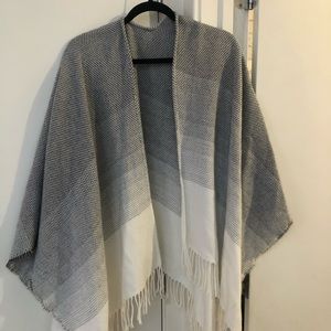 Banana Republic Shawl